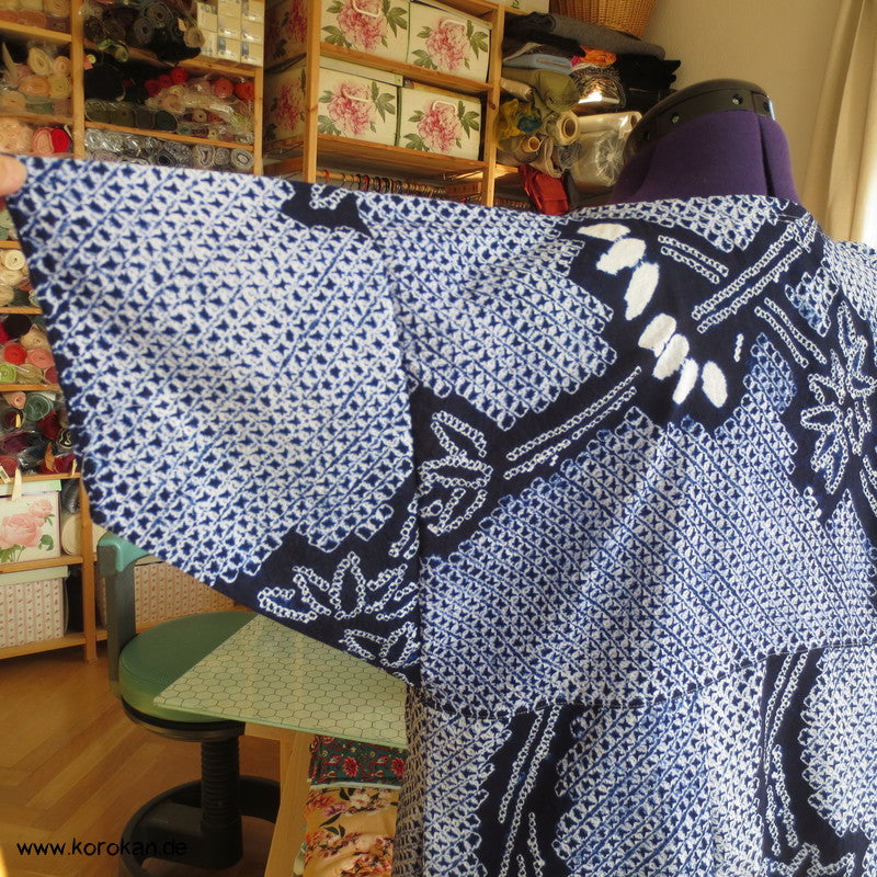 Arimatsu Shibori Kimono Baumwolle Zero Waste Kosode Sommerkleid