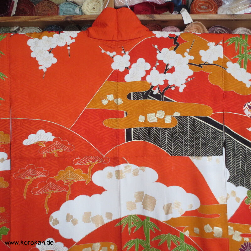 Furisode Kimono japanischer Golddruck - und stickerei Seidendamast Himmelsbrücken