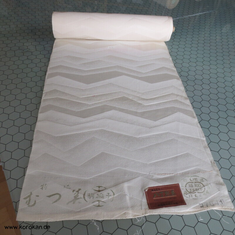 Zacken Damast Seidenstoff Hochzeits Kimono - naturweiß