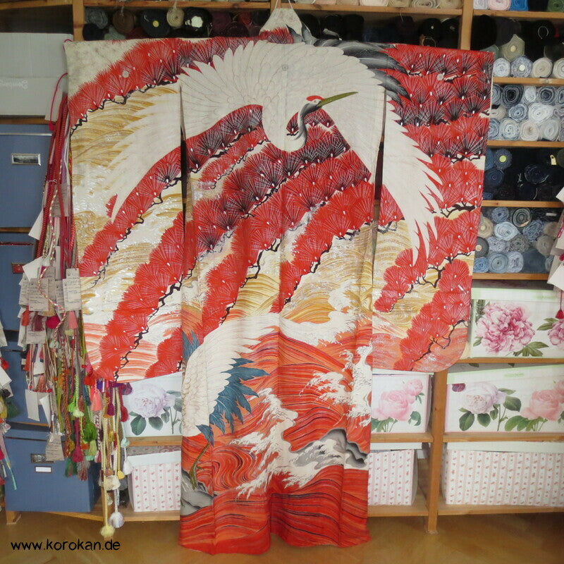 Furisode Kimono Sommer Rho Seide, riesige Kraniche vor Wellen und Kiefern