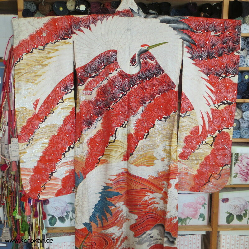 Furisode Kimono Sommer Rho Seide, riesige Kraniche vor Wellen und Kiefern