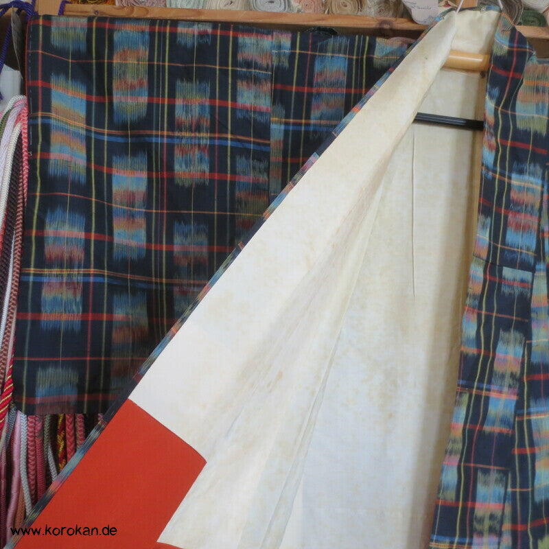 Tsumugi Seiden Kimono mit Kasuri Karo