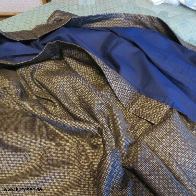 braunes Oshima Tsumugi Seide Kimono + Haori Ensemble