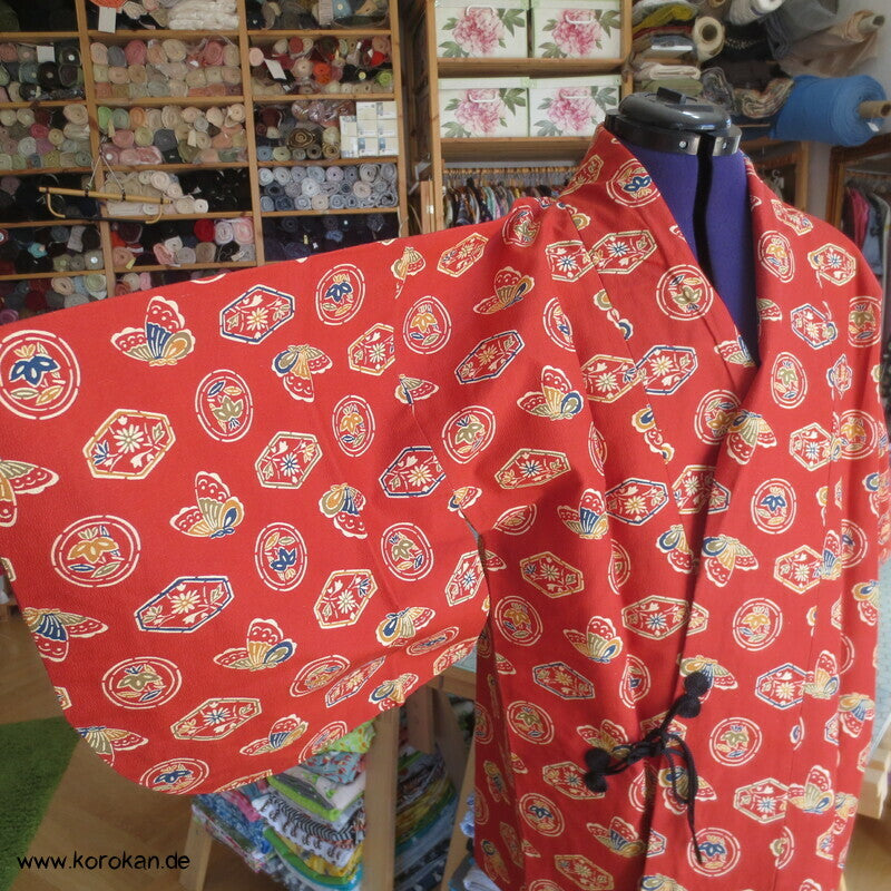Mon auf persimmon, Schmetterlinge Wolle / Seide Dochugi Kimono Jacke