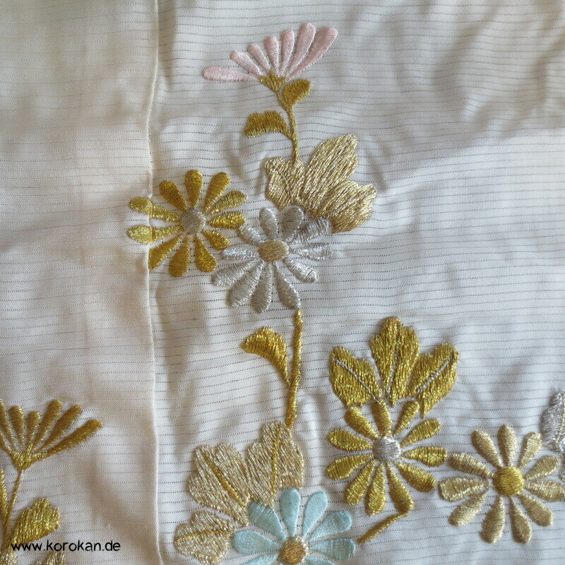 Goldstickerei auf Sommer Rho Seide Furisode Hochzeits Kimono