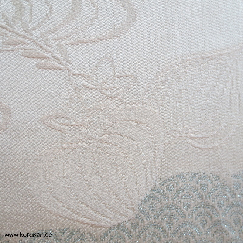 Himmelswolken Seidenjacquard, Lurex und Urushi, pastellfarben
