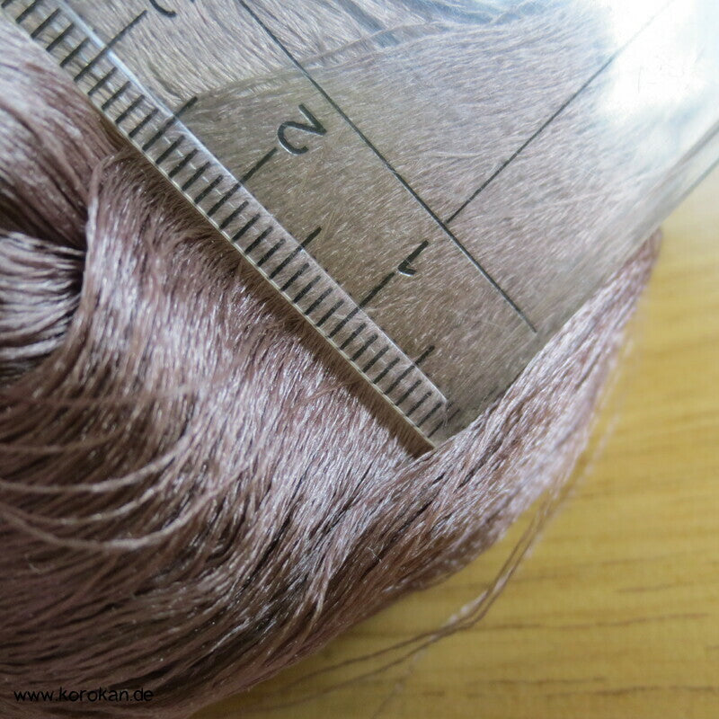 braunmauve Seidengarn zum Weben aus japanischer Obi Werkstatt