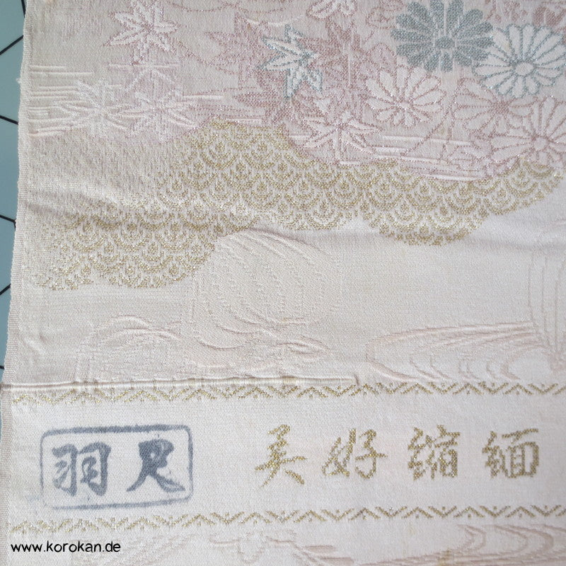 Himmelswolken Seidenjacquard, Lurex und Urushi, pastellfarben