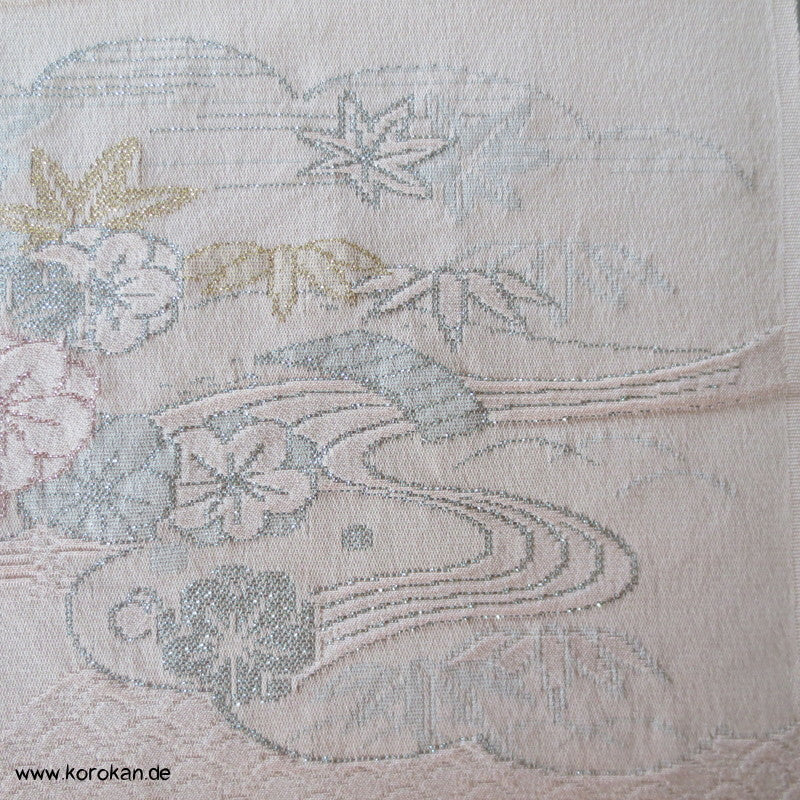 Himmelswolken Seidenjacquard, Lurex und Urushi, pastellfarben