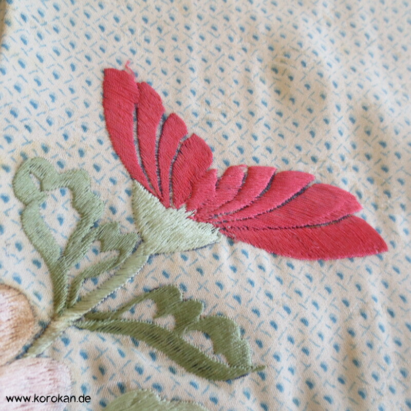 hellblauer Kanoko Druck, Stickereien Furisode Seiden Kimono