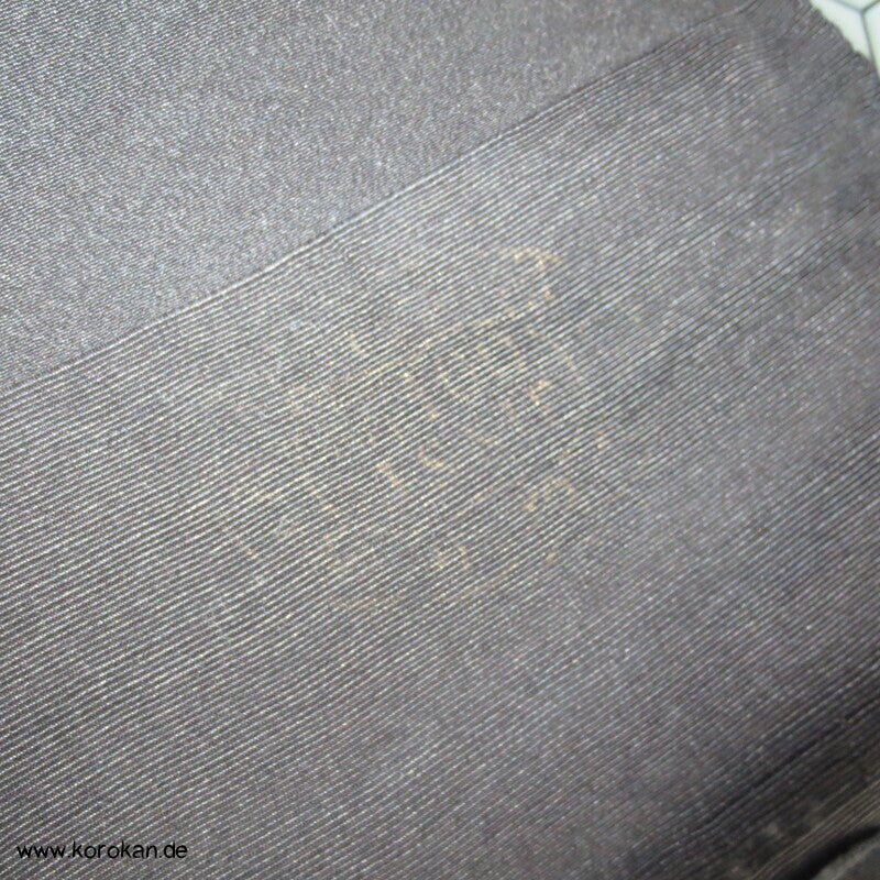 schwarzer Chirimen Seiden Crepe Stoffrolle