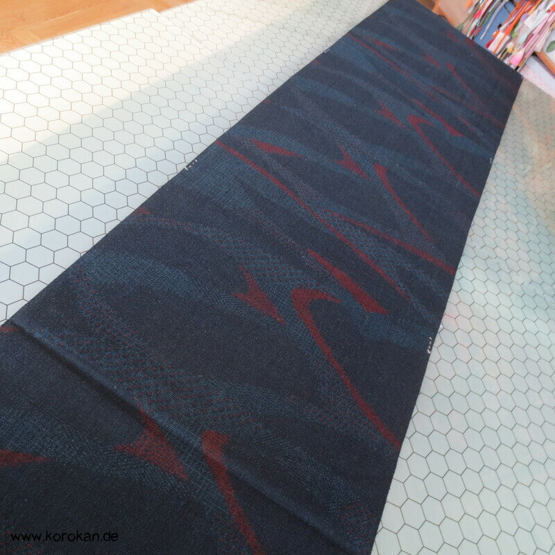 Kimono Stoffrolle Jacquard Wolle Seide abstrakte Welle