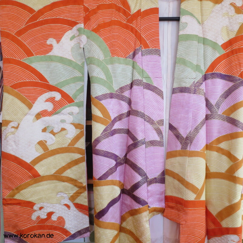 bunte bestickte Wellen Seidendamast Furisode Kimono