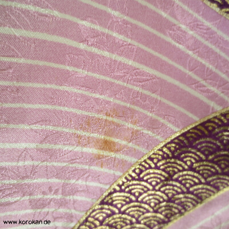bunte bestickte Wellen Seidendamast Furisode Kimono