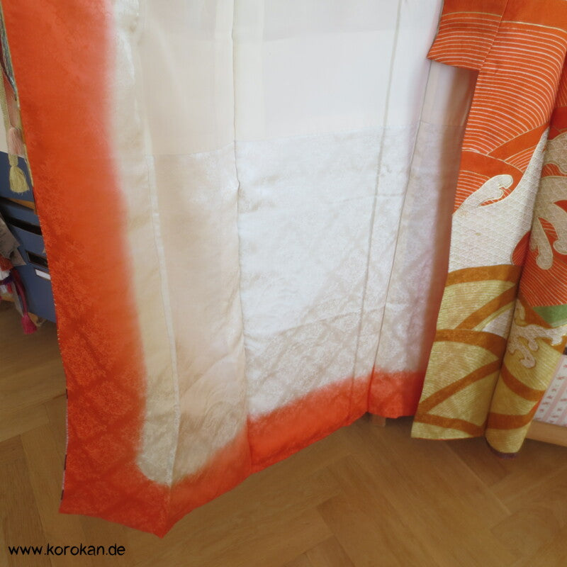 bunte bestickte Wellen Seidendamast Furisode Kimono