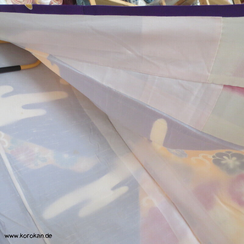 Seidendamast Furisode Kimono lila bunt