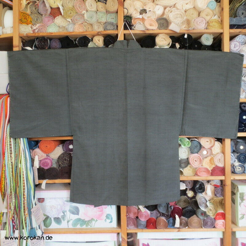 schwarzolive Seiden Haori Jacke, handgemaltes Futter