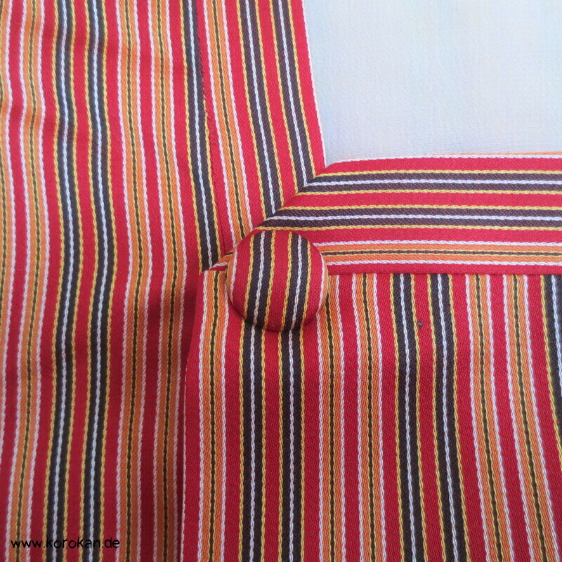 dunkelrot gestreifter Seidensatin Michiyuki Kimono Regenmantel