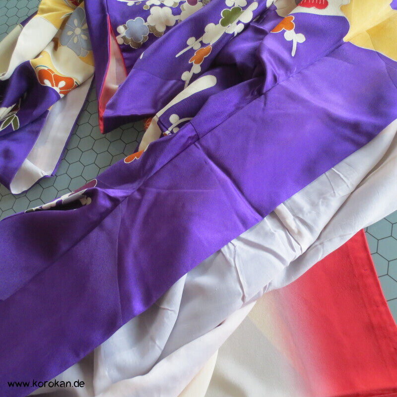 Seidendamast Furisode Kimono lila bunt
