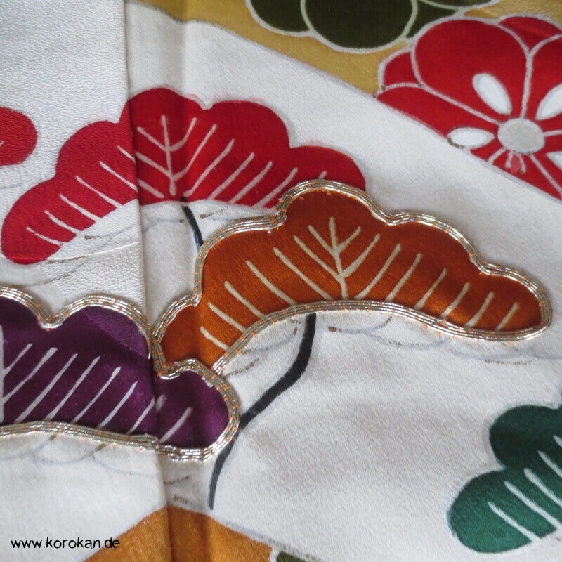 Seidendamast Furisode Kimono lila bunt