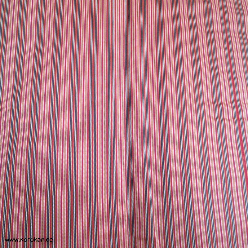 dunkelrot gestreifter Seidensatin Michiyuki Kimono Regenmantel