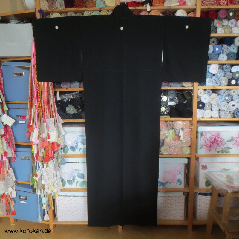 großer 5 Mon Mofuku, formeller schwarzer Seidencrepe Kimono