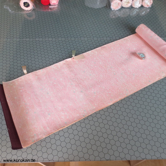 kleine Blüten Seidendamast Tanmono für Haori / Kimono