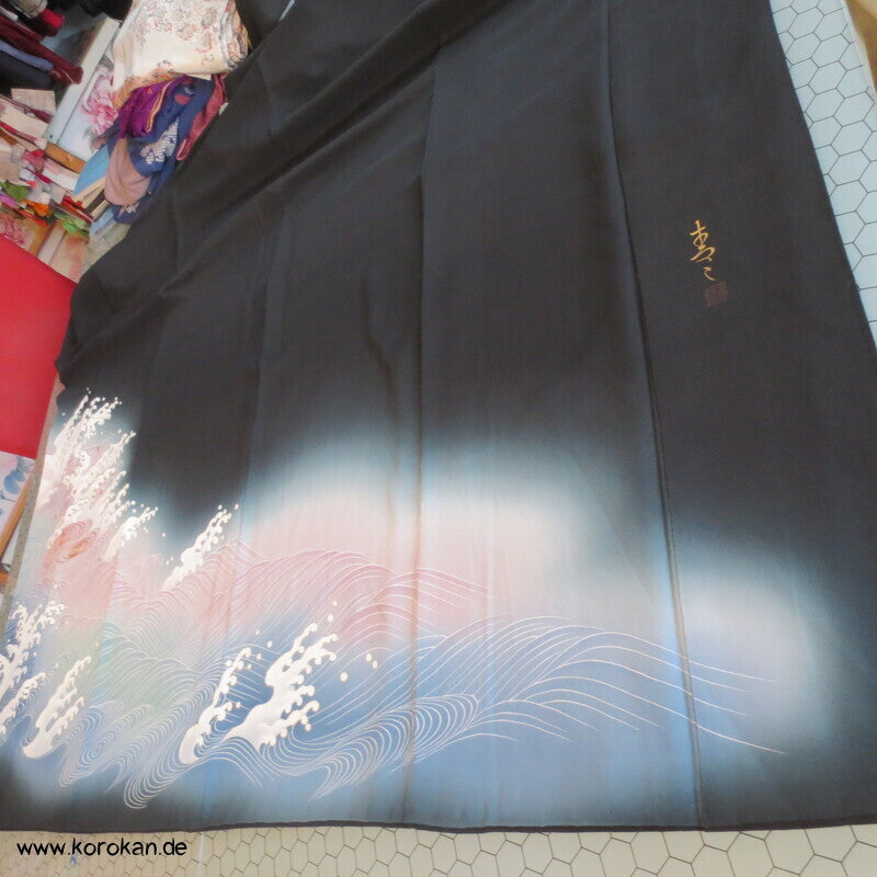 japanische Tomesode Seidencrepe Kimono Tsunami