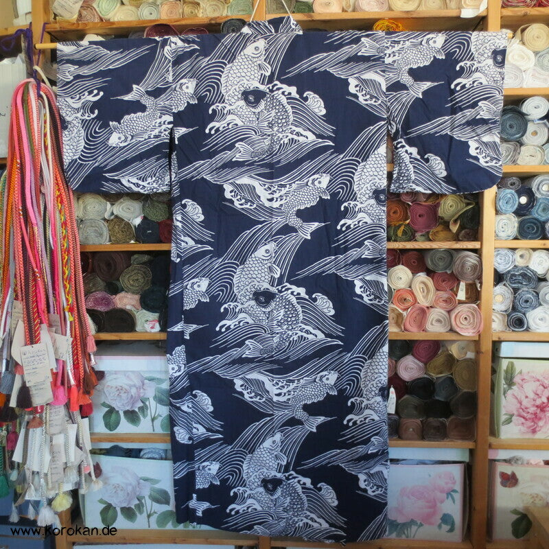 Yukata Baumwoll Kimono mit Koi Mustern