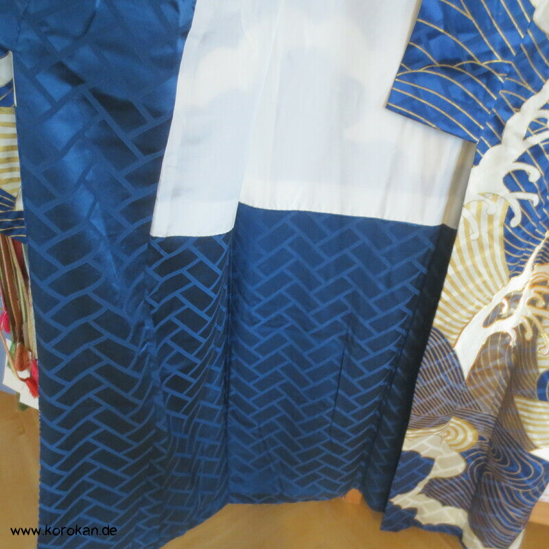 wildes Meer - Wellen, Stickerei, Goldfäden Furisode Seidendamast Kimono