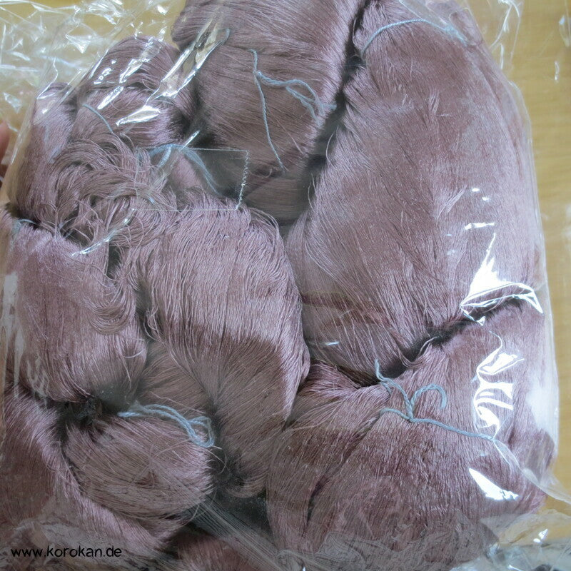 mauve Seidengarn zum Weben aus japanischer Obi Werkstatt