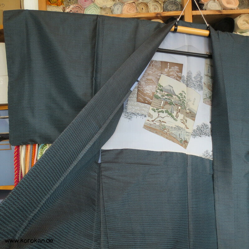 Kikko Oshima Tsumugi Seiden Haori Jacke