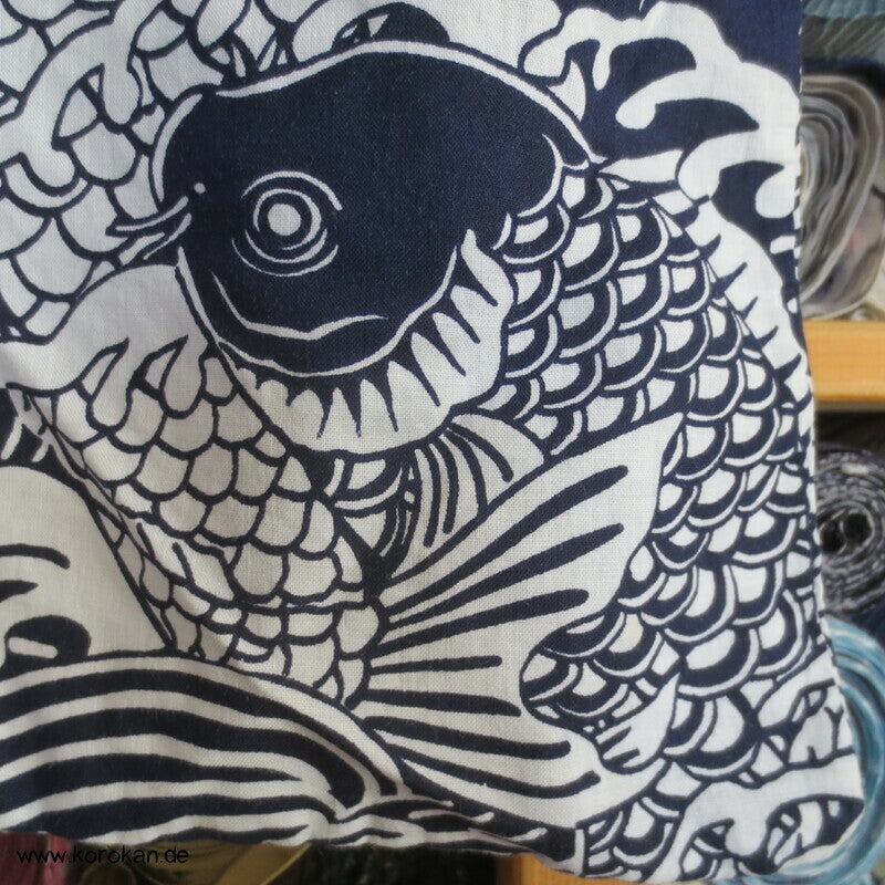 Yukata Baumwoll Kimono mit Koi Mustern