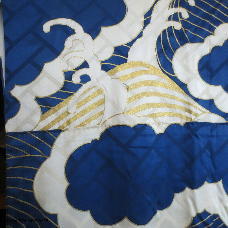wildes Meer - Wellen, Stickerei, Goldfäden Furisode Seidendamast Kimono