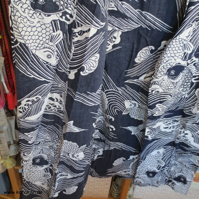 Yukata Baumwoll Kimono mit Koi Mustern