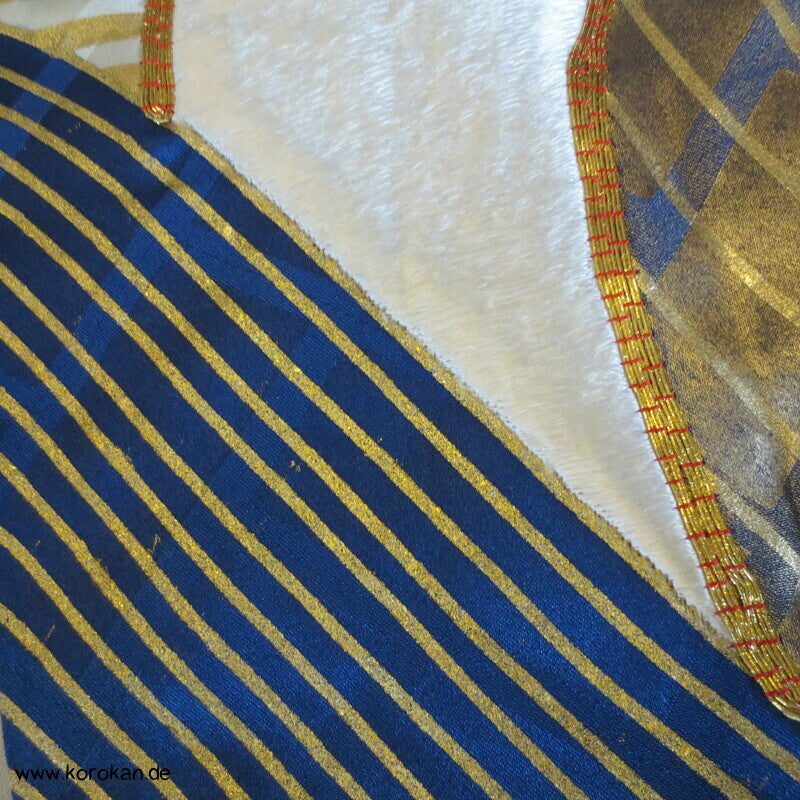 wildes Meer - Wellen, Stickerei, Goldfäden Furisode Seidendamast Kimono