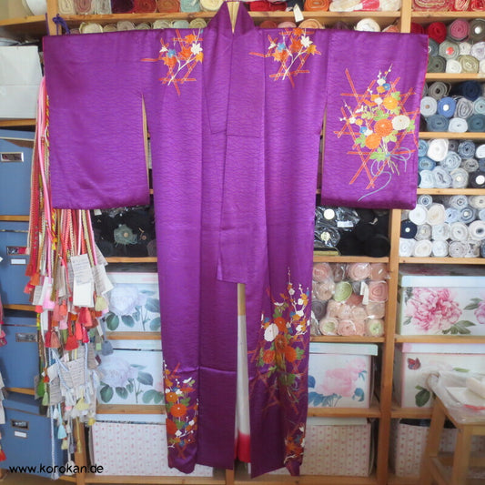 Blüten in Bambusgitter Homongi / Chu Furisode