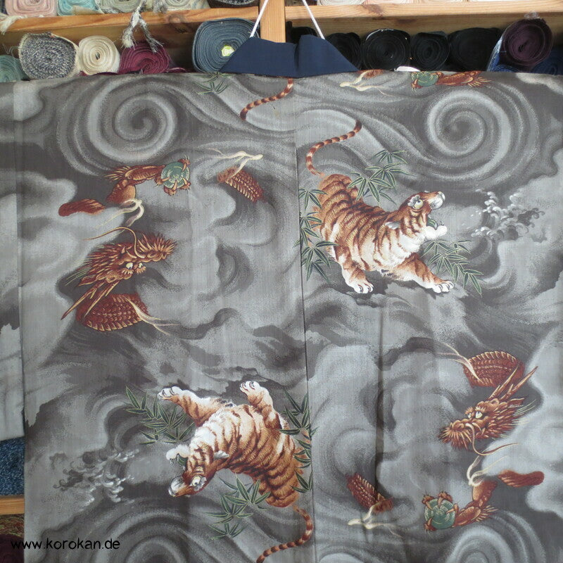 Tiger und Drache Juban Unterkimono, Wollmuslin