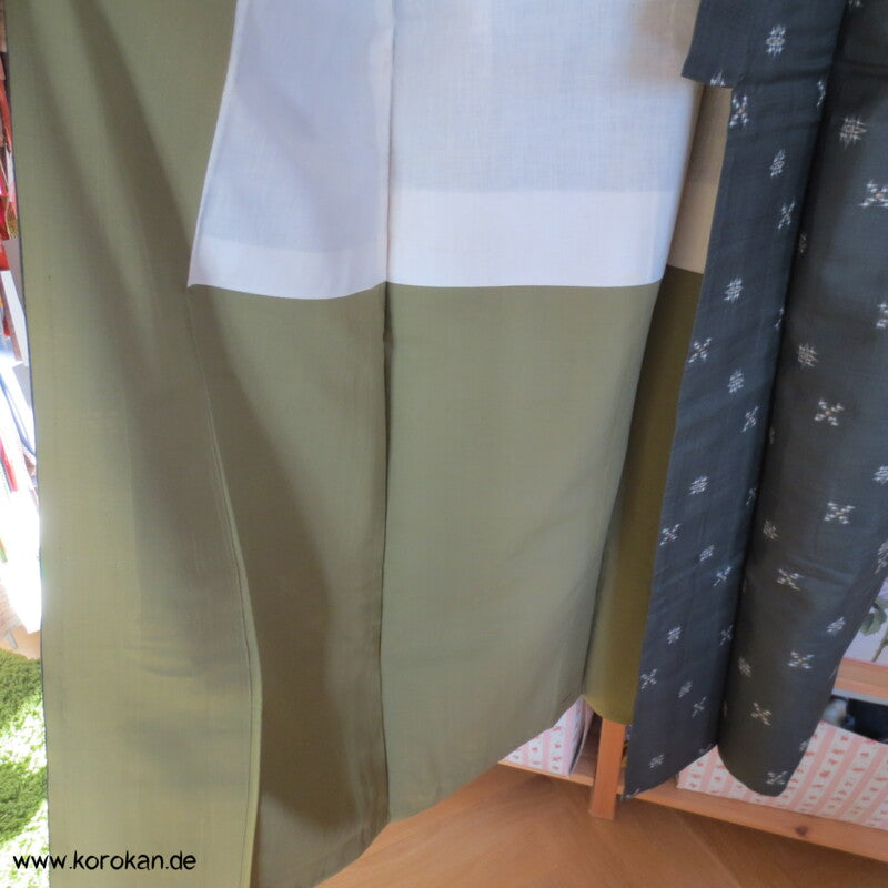 olivgrau kleine Karos Meisen Seiden Kimono