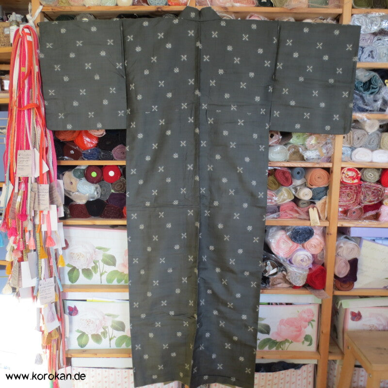 olivgrau kleine Karos Meisen Seiden Kimono