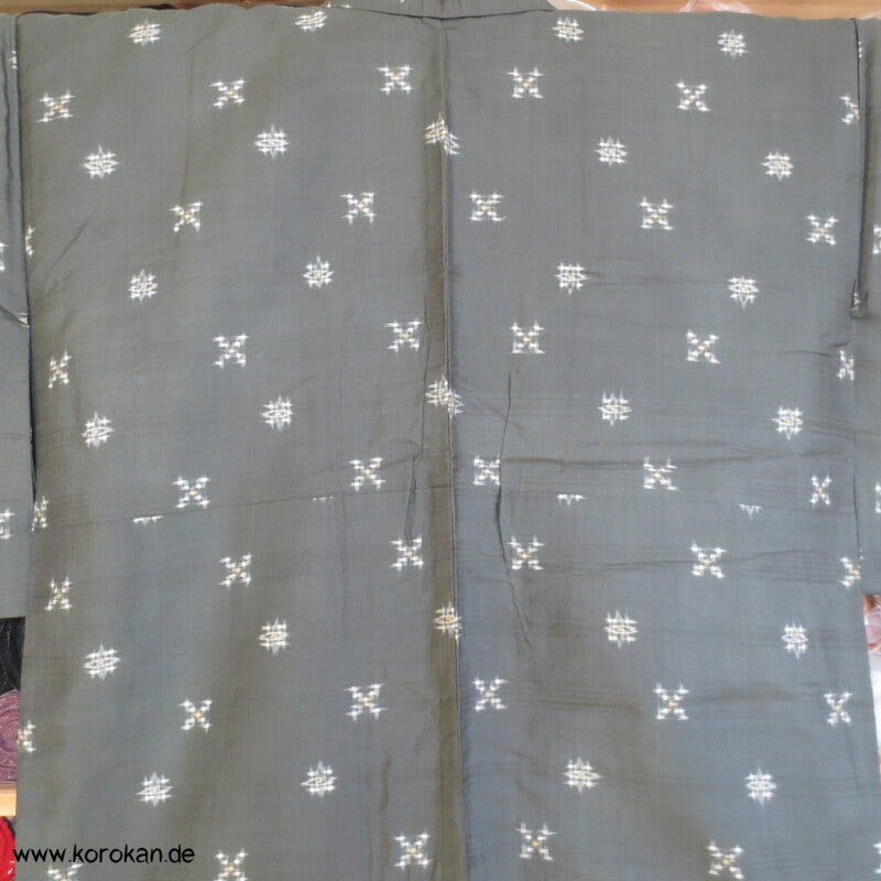 olivgrau kleine Karos Meisen Seiden Kimono
