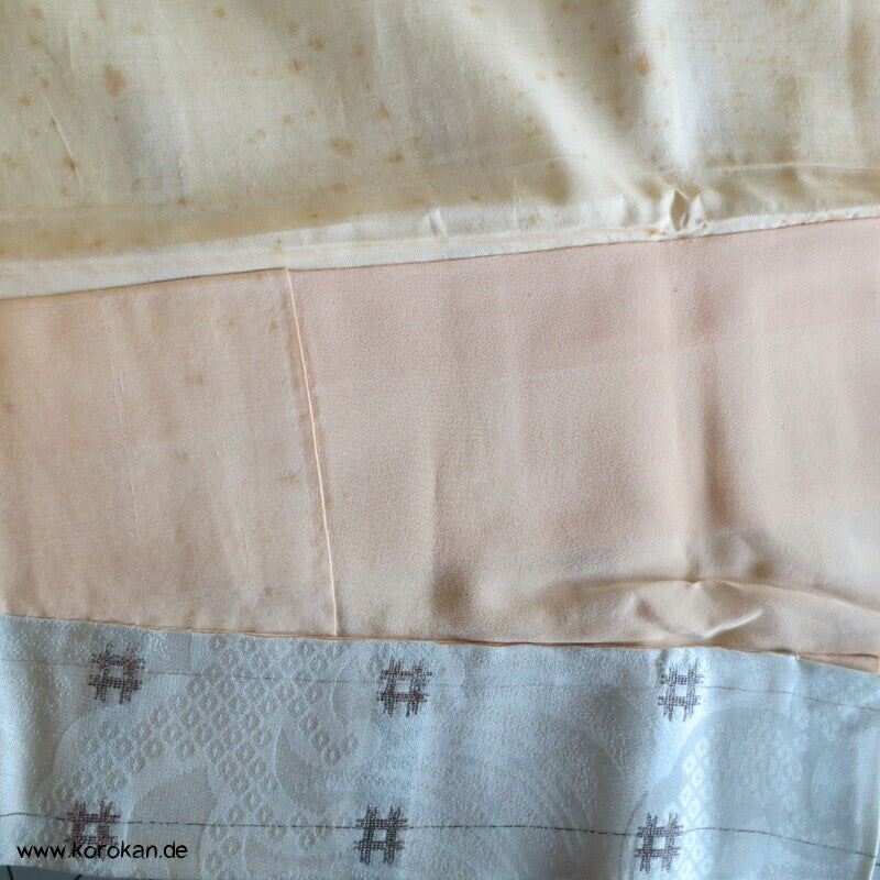 gewebte Wellen mit Urushi Igeta Brunnenkreuzen Komon Kimono
