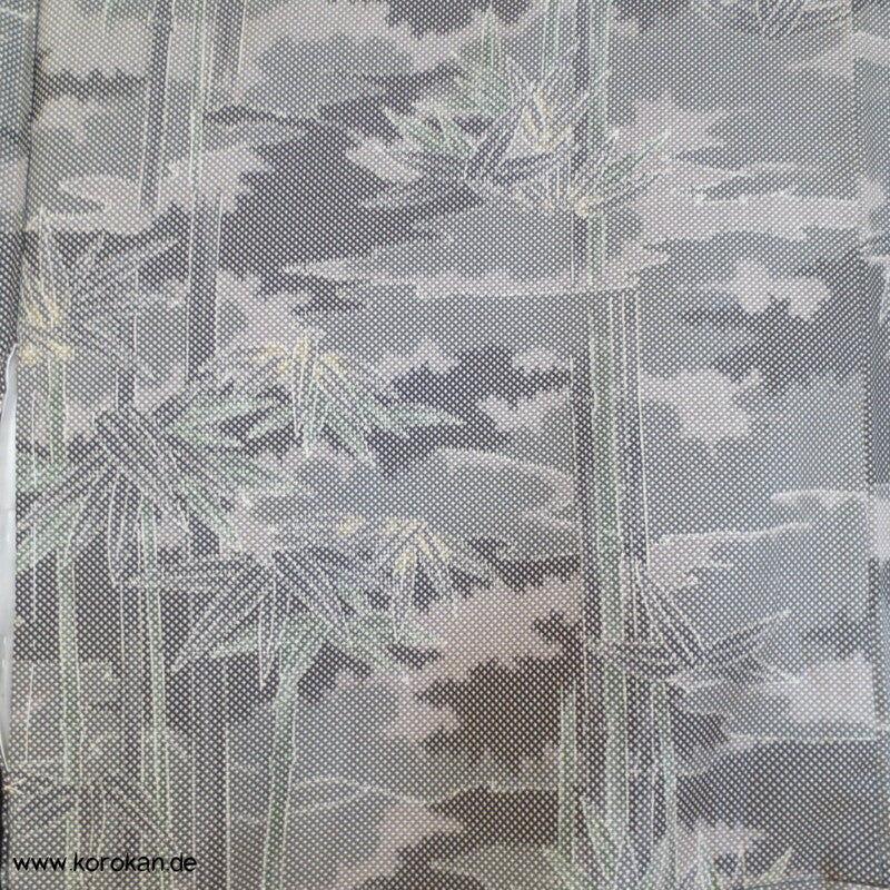 gewebtes Bambusmuster in grauer Tsumugi Seiden Kimono
