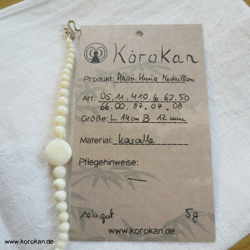 Haori Himo - Engelshaut Koralle, mittlere Medaillonperle