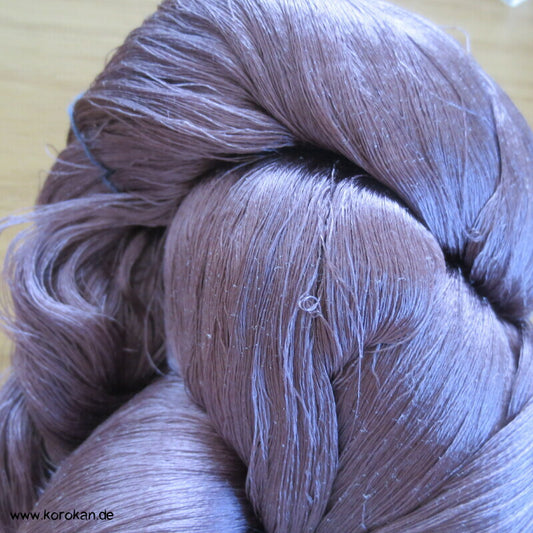 altrosa mauve Seidengarn zum Weben aus japanischer Obi Werkstatt
