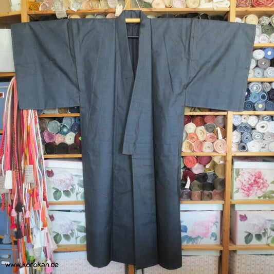 Männer Tsumugi Seiden Kasuri Kikko Kimono, blau