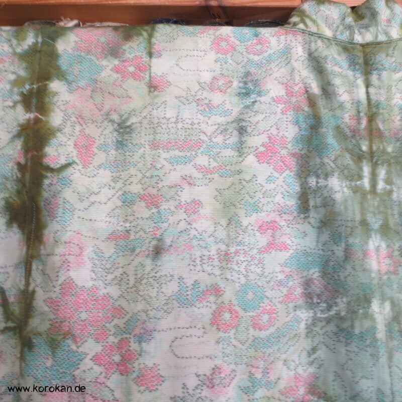 moos gebatikter Blumen Kasuri Tsumugi Hitoe Kimono, sehr groß