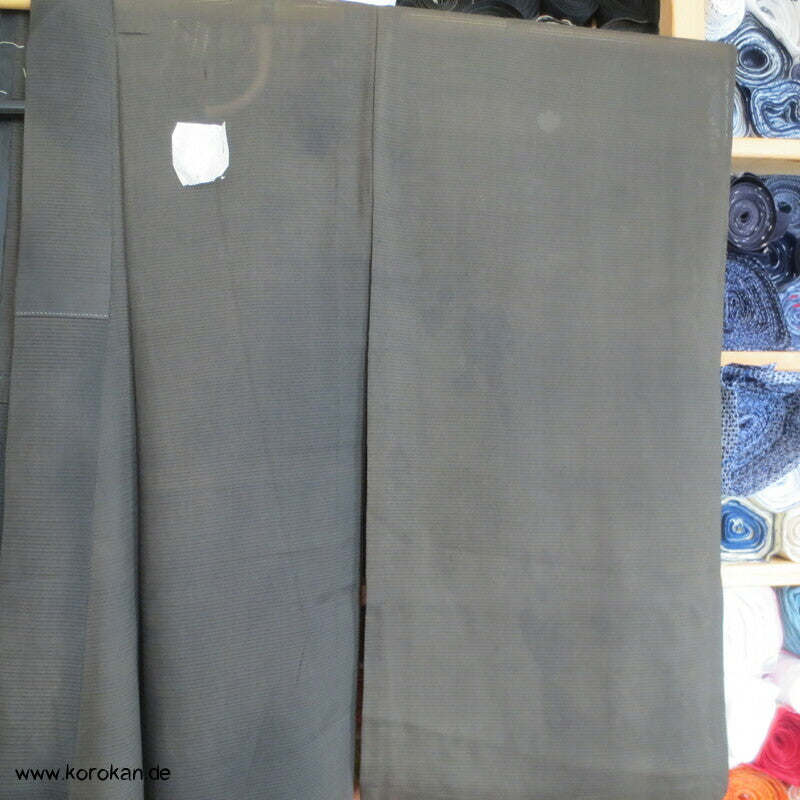 Kaioke Boxen, antiker Hitoe Tomesode Kimono, bestickt Seiden Rho Drehergewebe