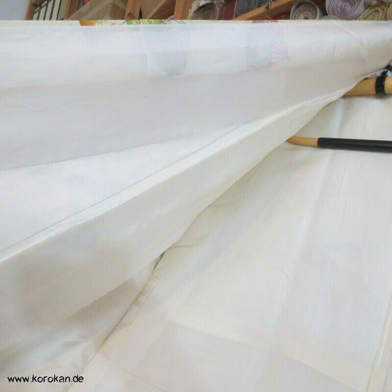 Fächerdruck, Goldakzente Komon Seiden Kimono