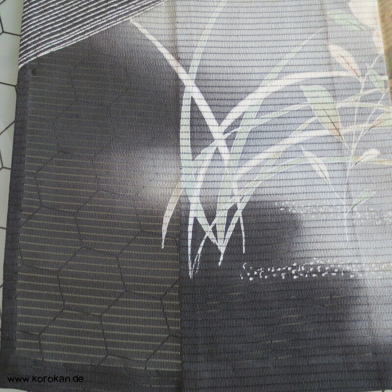 Kaioke Boxen, antiker Hitoe Tomesode Kimono, bestickt Seiden Rho Drehergewebe